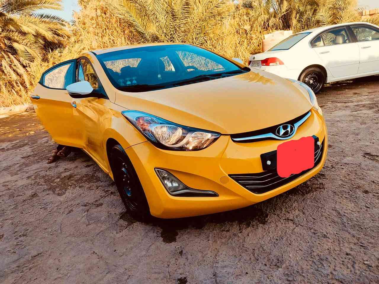 الانترى امريكي 13 محركها بي بخار
حادثها باب العبري تبديل والثاني بي بارد السعر 94 وبيها مجال للشراي ‏‪***********‬‏
