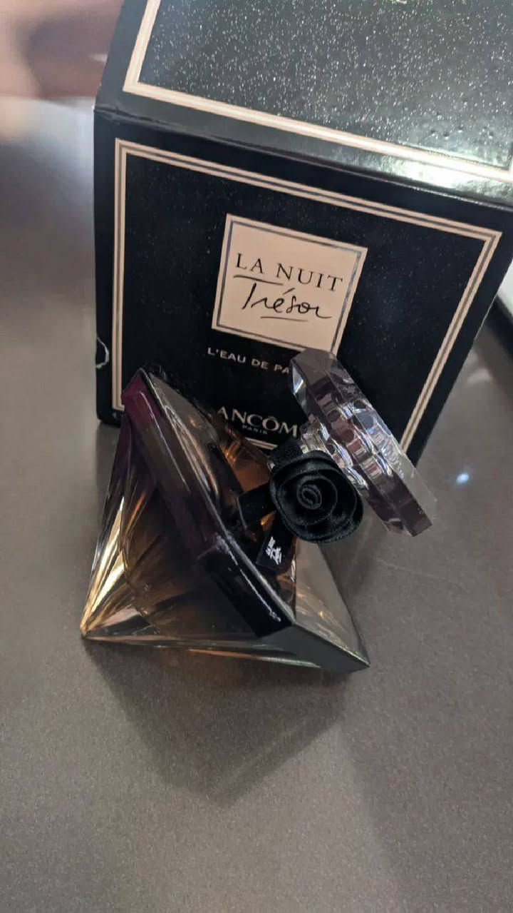 امزون  قطعتين عندي عطر فرنسي 🇫🇷 اخوان بلقران اشم بلكارتون  عطر يموتتت
ملة غراض ولغرفة  للبيع شدفعولي..؟ 🔴👍🏽
بسعر مناسب ابيع  تفظل خاص


**إذا كنت صاحب هذا الإعلان وتريد حذفه لأي سبب، رجاءا أرسل رسالة إلى الدعم الفني**