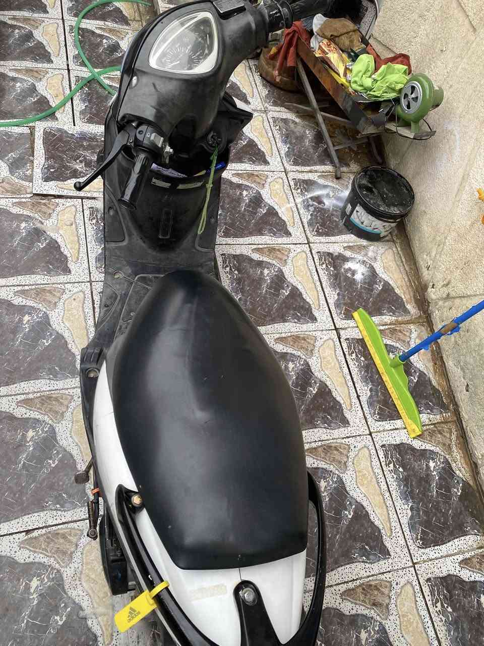 السلام عليكم دراجه ماكس عدله سرعه ١٢٠ للبيع الدراجه على وضع الرمبه شلعه ومعدل تعليك مكينه خرسه ممفتوح برغي بيه سلف كابريتر ابلاد شغاله سلف وهندر نكره كهربائياته شغاله السعر٦٠٠ الرقم *********** المكان حي الجهاد
