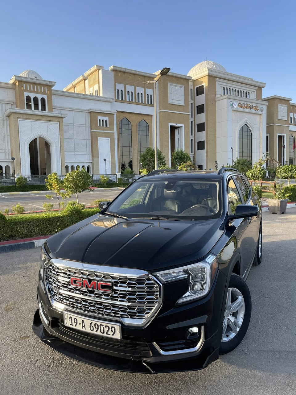 سلام عليكم
اريد مراوس 
جمسي تيران موديل 2024
بنوراما (فتحه)
كشنات تدفئه 
قياده ذاتيه 
شاشه بلاك توب 
لد داخلي متغير الالوان 64 لون
محرك 1500 تيربوا 
تحديد مسار 
بصمه ابواب عدد 5
توقف ذاتي 
لايت زنون
تشغيل عن بعد 
تحديد سرعه 
هاند بريك بصمه 
رادار امامي 
رادار خلفلي (حساسات خلفي )
مقعد امامي كهرباء 
تحكم ستيرن وامور صوتيه
كامره خلفيه دواره 
تبريد سايق وخلفلي 2 قطعه
نظام نزول منحدرات 
دفع رباعي
حادثها بنيد 
مواصفاتها معروفه SLE


**إذا كنت صاحب هذا الإعلان وتريد حذفه لأي سبب، رجاءا أرسل رسالة إلى الدعم الفني**