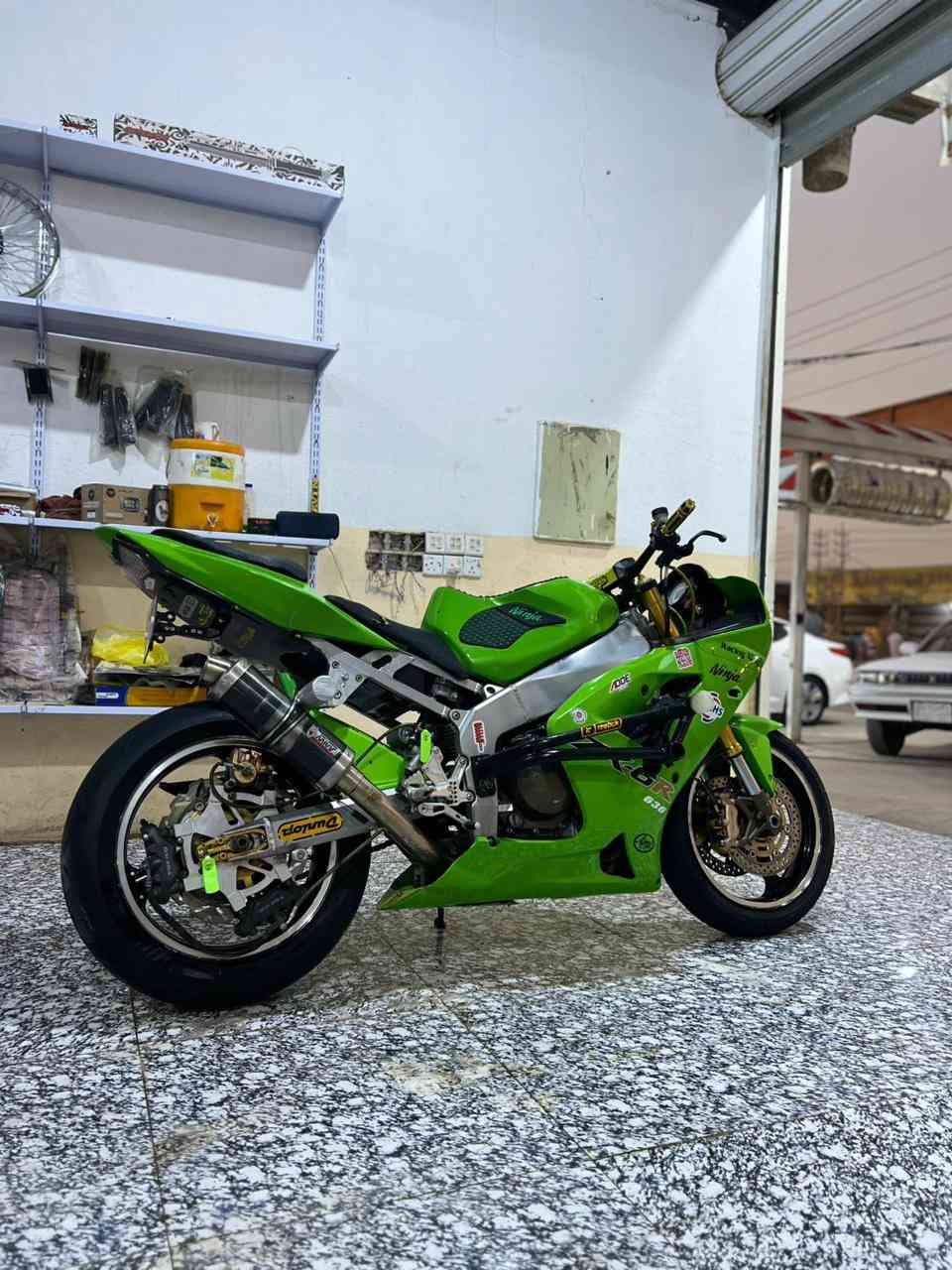 سلام عليكم دراجه كاوسكي 636مكفوله كير مكينه تزويدي اصلي 
1كزوز مايف
2درع اصلي 
3ستيرن رياضي 
4فجوج تي كاتو 
5انبار بريك برمبو 
6تانكي رياضي 
7دوس برمبو 
8دوسه خلفيه رياضي اصلي 
     سعر 32بيه مجال حك جيه   عنوان ناصريه سوك شيوخ رقم هاتف 📞   ***********
