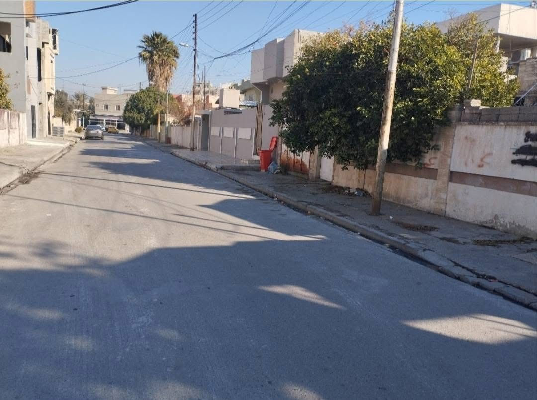 دار للبيع حساب ارض حي المهندسين

المساحة 385 متر واجهة 15 متر 

ممكن بيع نصف العقار 192.5 واجهة 7.5 متر

سند طابو ملك صرف 

شارع 12 تبليط 

المتر 1.650.000

موقع مميز وقريب من جامعه الموصل 

للاستفسار اكثر مراجعة مكتب العمران سايدين السكر

***********
***********
