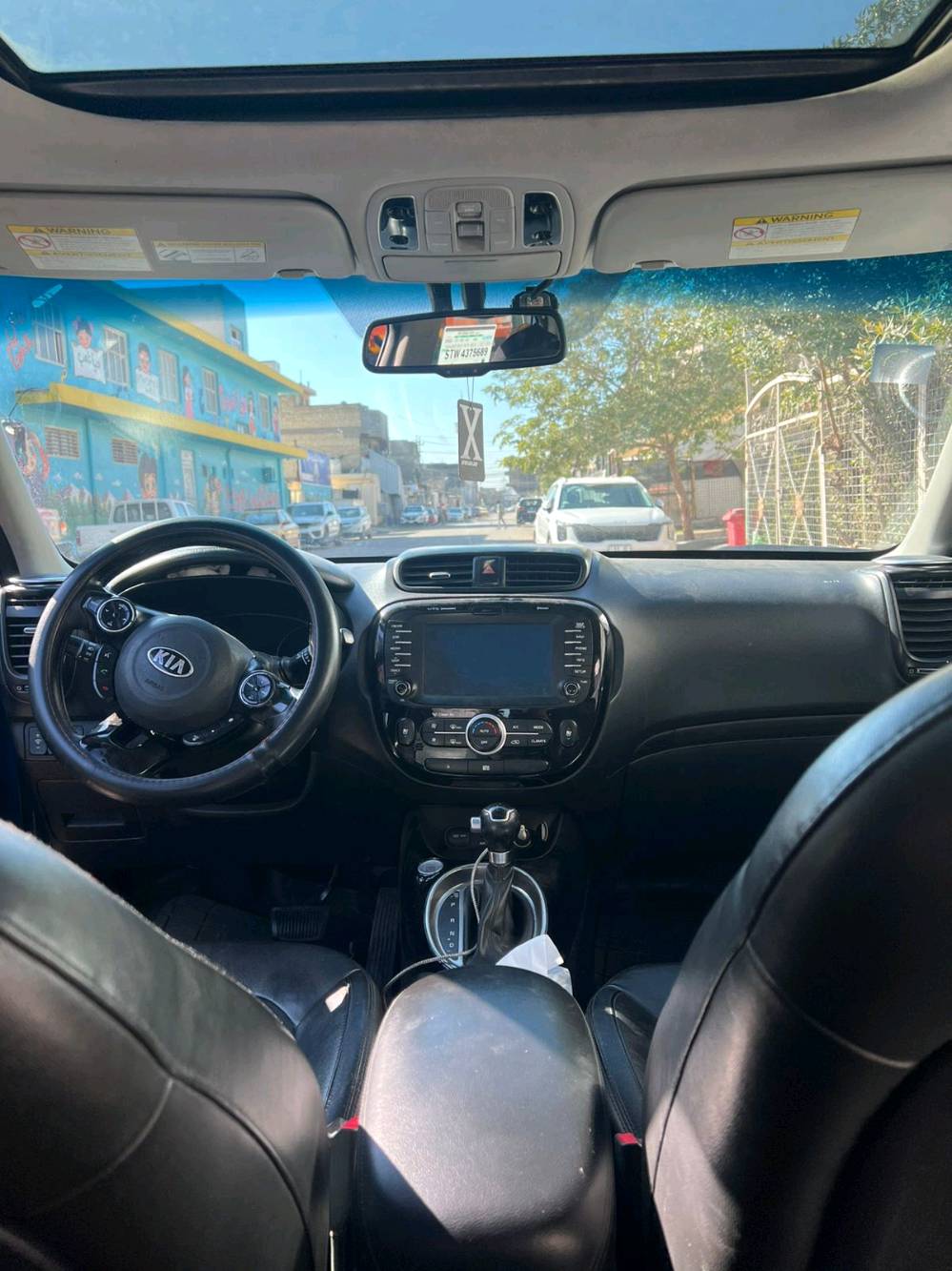 السلام عليكم سياره صول موديل 2016فول SX بدون صبغ صور الحادث بأمريكا موجود بلنشر بيه شويه بارد بالباب الخلفي جاملغ الخلفي
مكينه 2000

مرايا شفط 

كشنات جلد تبريد دفئه 

بانوراما

سياره بيها هواي مواصفات 

سعرها 125 ورقه 

عنوان بغداد البلديات 

رقمي ***********