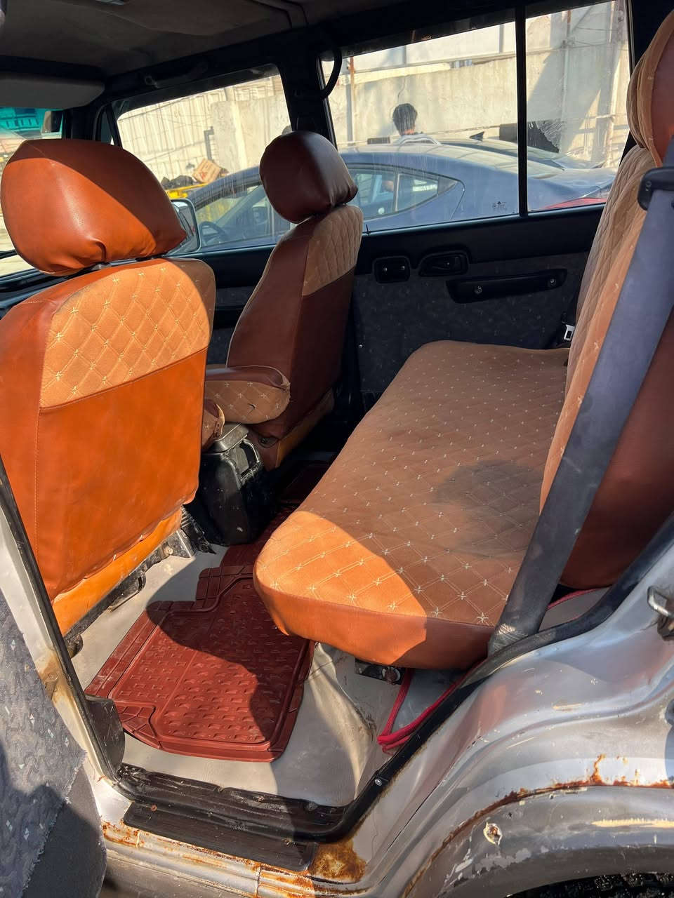 كالوبر كاز رقم انكليزي بااسم صاحبه يعني تحويل مباشر مكينه بيه بخار والباقي كله جاهز مكانه كربلاء المقدسه *********** والرقم الثاني *********** والله مكلف بالنشر يعني اتصل
