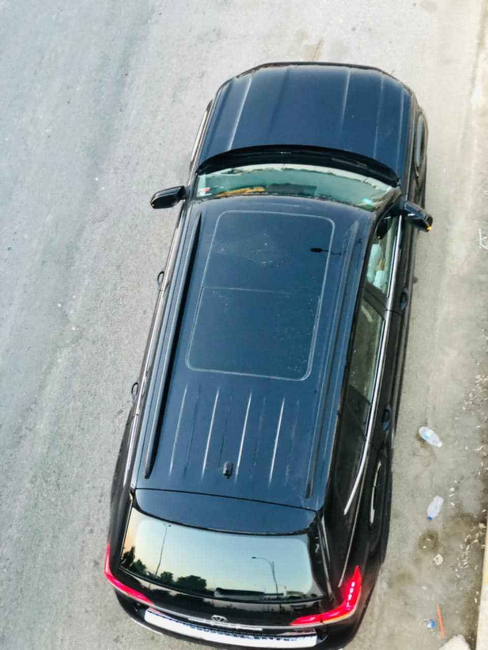 اسم السيارة: Volkswagen Atlas. اطلس. 
الفئة: Se. 
الموديل: 2022. 
اللوحة: كركوك الماني جديد مشروع وطني.
السعر: 275 $ ورقة. 
الضرر: جاملغ خلفي ايسر+ باب السايق وربع الجنطة. 
*السيارة بچم كبس مكفولة من الشاصي والغرق والحرق.
#صور الضرر بالمنشور.
_____________________________________

#المواصفات:
حجم المحرك 4  سلندر 2000 تيربو
عداد المسافة 27 الف ميل قابل للزيادة.
بصمة ابواب 
تشغيل عن بعد 
كشنات جلد اسود 
تدفئة كشنات 
رادارات امامي خلفي جانبي 
حساسات امامي خلفي
اوتو ستوب 
وايرليس جارج [ شحن موبايل بدون كيبل ].
7 سبعة راكب
بردات خلفي بلادي
تبريد منفصل
كامرة دوارة
شاشة  كار بلاي واندرويد اوتو  
مقاعد جلد 
مقعد السائق كهرباء. 
وتوجد باقي الموصفات المعروفة في فئة ال (Se). 
______________________________________

للأستفسار :  *********** *********** 

          

العنوان: محافظة كركوك.اسم السيارة: Volkswagen Atlas. اطلس. 
الفئة: Se. 
الموديل: 2022. 
اللوحة: كركوك الماني جديد مشروع وطني.
السعر: 275 $ ورقة. 
الضرر: جاملغ خلفي ايسر+ باب السايق وربع الجنطة. 
*السيارة بچم كبس مكفولة من الشاصي والغرق والحرق.
#صور الضرر بالمنشور.
_____________________________________

#المواصفات:
حجم المحرك 4  سلندر 2000 تيربو
عداد المسافة 27 الف ميل قابل للزيادة.
بصمة ابواب 
تشغيل عن بعد 
كشنات جلد اسود 
تدفئة كشنات 
رادارات امامي خلفي جانبي 
حساسات امامي خلفي
اوتو ستوب 
وايرليس جارج [ شحن موبايل بدون كيبل ].
7 سبعة راكب
بردات خلفي بلادي
تبريد منفصل
كامرة دوارة
شاشة  كار بلاي واندرويد اوتو  
مقاعد جلد 
مقعد السائق كهرباء. 
وتوجد باقي الموصفات المعروفة في فئة ال (Se). 
______________________________________

للأستفسار :  *********** *********** 

          

العنوان: محافظة كركوك. كركوك, العراق
