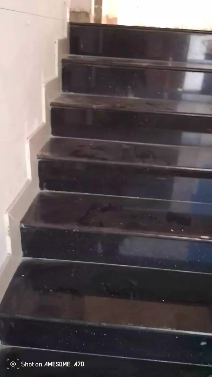 خلفه سيراميك مصرى  ارضيات وجدران وكاشي ومرمر وبايات شغل ليزر درجة اولى بغداد  فقط الرقم بي وتساب ***********
