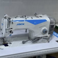 جاك أصلي F5 • عمره ١ سنة • توصيل لجميع المدن