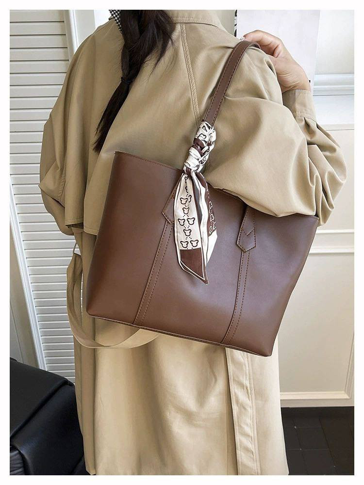 توت باك كيوت كوالتي عالي
يتناسب مع الموظفات وطلبه الجامعات 
القياس الكبير  38*25*11 سم  

سعر الدرزن: 72 الف فقط 🔥

الدرزن يحتوي على 12 قطعه
مخازن بغداد
اقل طلب نص درزن


**إذا كنت صاحب هذا الإعلان وتريد حذفه لأي سبب، رجاءا أرسل رسالة إلى الدعم الفني**