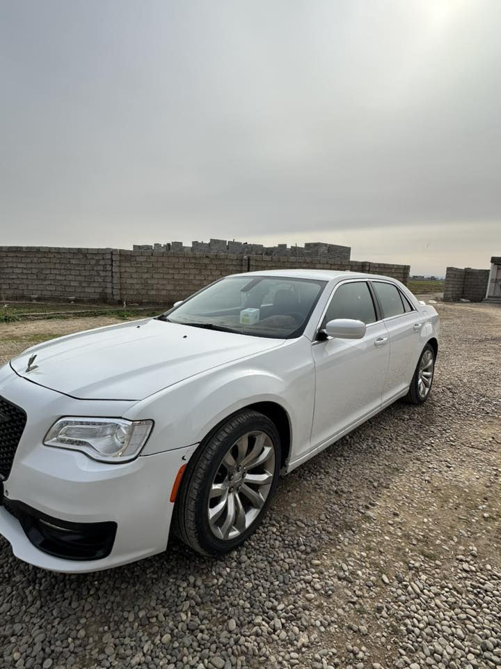 للبيع موديل 2018 srt فول مواصفات ما عدى البنراما  سياره جديده لوك كير ومحرك شرط بالواقع احله بعد السعر 85 كامله رقم دولي دهوك سنويه لل ٣٠
***********

***********
