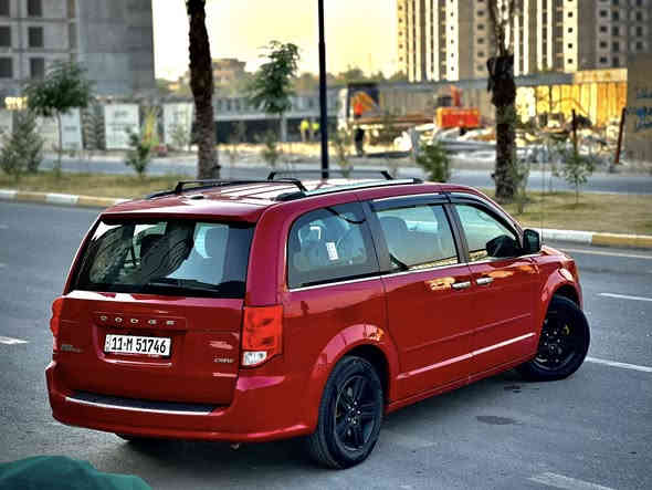 دوج كرفان { 2013 } 🇺🇸
فول مواصفات فقط كشنات مخمل
كير محرك صدر تخم تاير جديد ستوني شادهن اتعد بيهن
كلش جديده السياره ومناقصها برغي
رقمها بغداد دولي بسمي راح اذكر مواصفات السياره الي ميعرفها

🟥 ابواب كلها كهرباء 
🟥 6 جامات كهرباء 
🟥 كشنات كهرباء 
🟥 شاشه كبيره 
🟥 تحكم ستيرن جهتين 
🟥 فرس وسطي بل سقف + شاشات عرض
🟥 تبريد 3 قطع
🟥 تشغيل عن بعد 
🟥 بيها منضومه زنون من تشغل عالي يطلع الصبح 🌞

حادثها 4 قطع شاصي دواخل لغد قماره تكم مكفولات
📍عنوان السياره بغداد حي جهاد 
السعر 💵137 وبي مجال
📞هـ ***********
