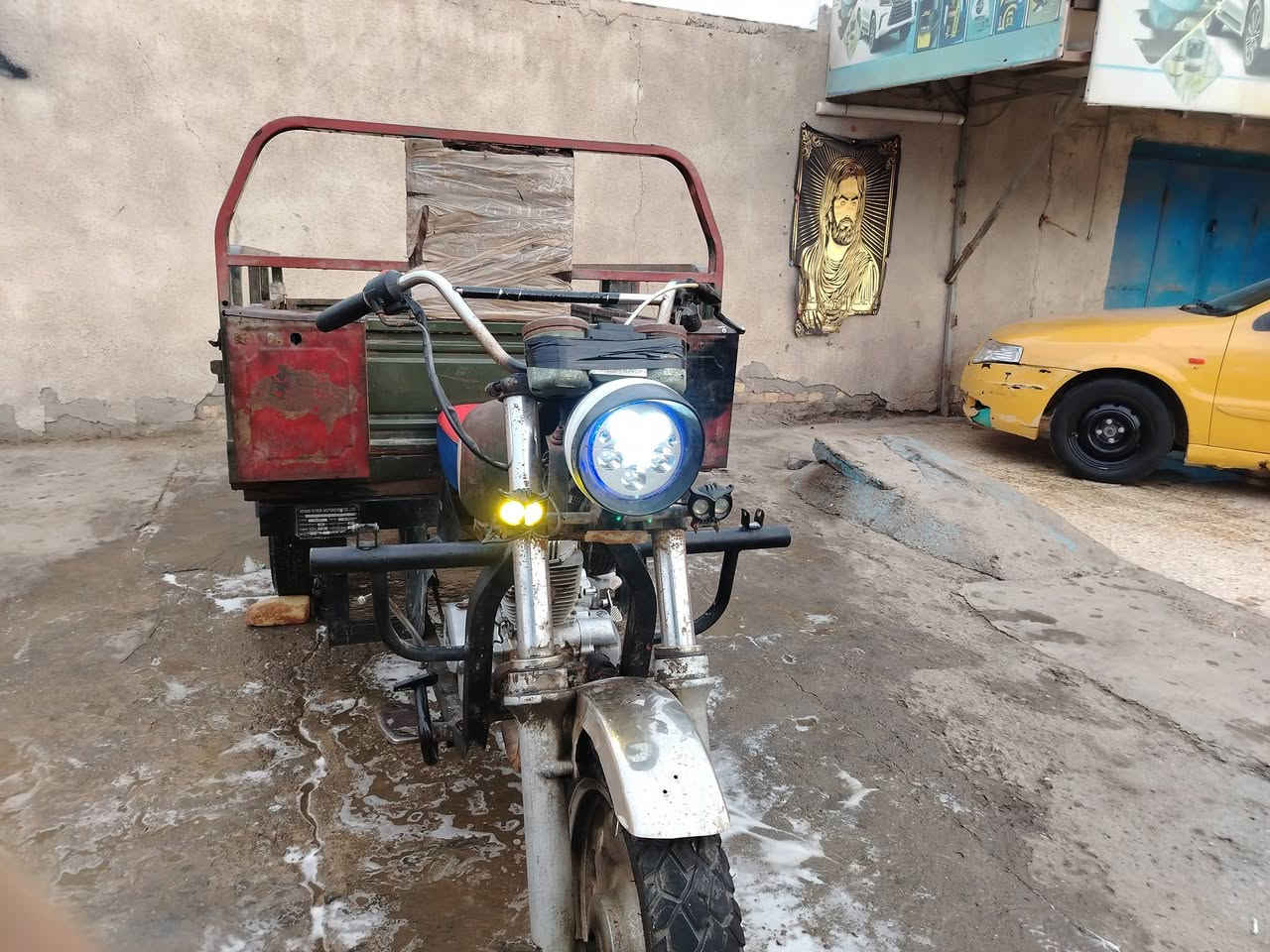 ستوته للبيع جمره موديل 2018 اوراق اصولي تخم تاير كهربايات شغاله العنوان ميسان حي الصناعي السعر 1050بيهه مجال حك الجيه الرقم/***********7
