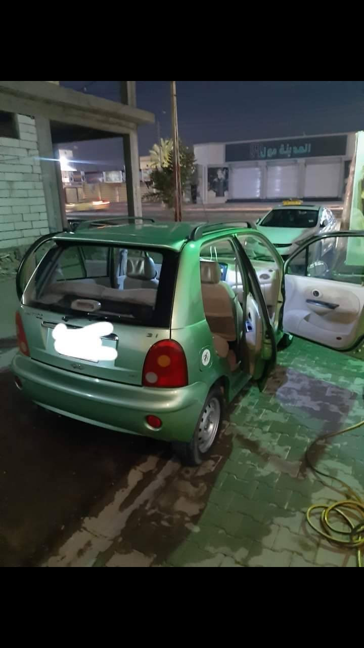 سياره كيو كيو جديده موديل ١٠سياره جاهزه كير ومكينه خير من الله السياره  كهربائيات كله شغاله الجام سنتر لوك  الرقم بغداد والمداور ثاني يوم  لون مميز مكان النجف السعر 29 وبيه مجال  رقم الموبايل***********
