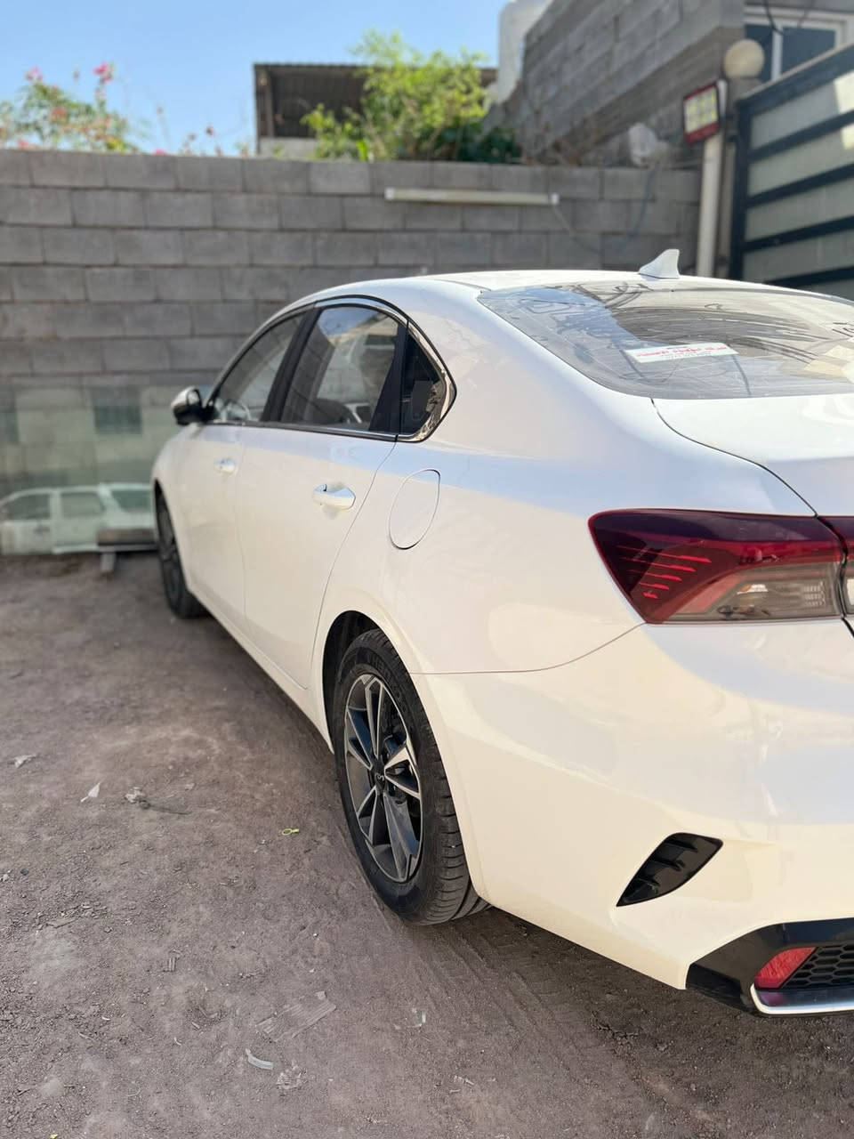 سلام عليكم k3 موديل 25 سياره زيرو ماشيه18 لف مكاني البصره شط لعرب لسعر148 رقم***********
