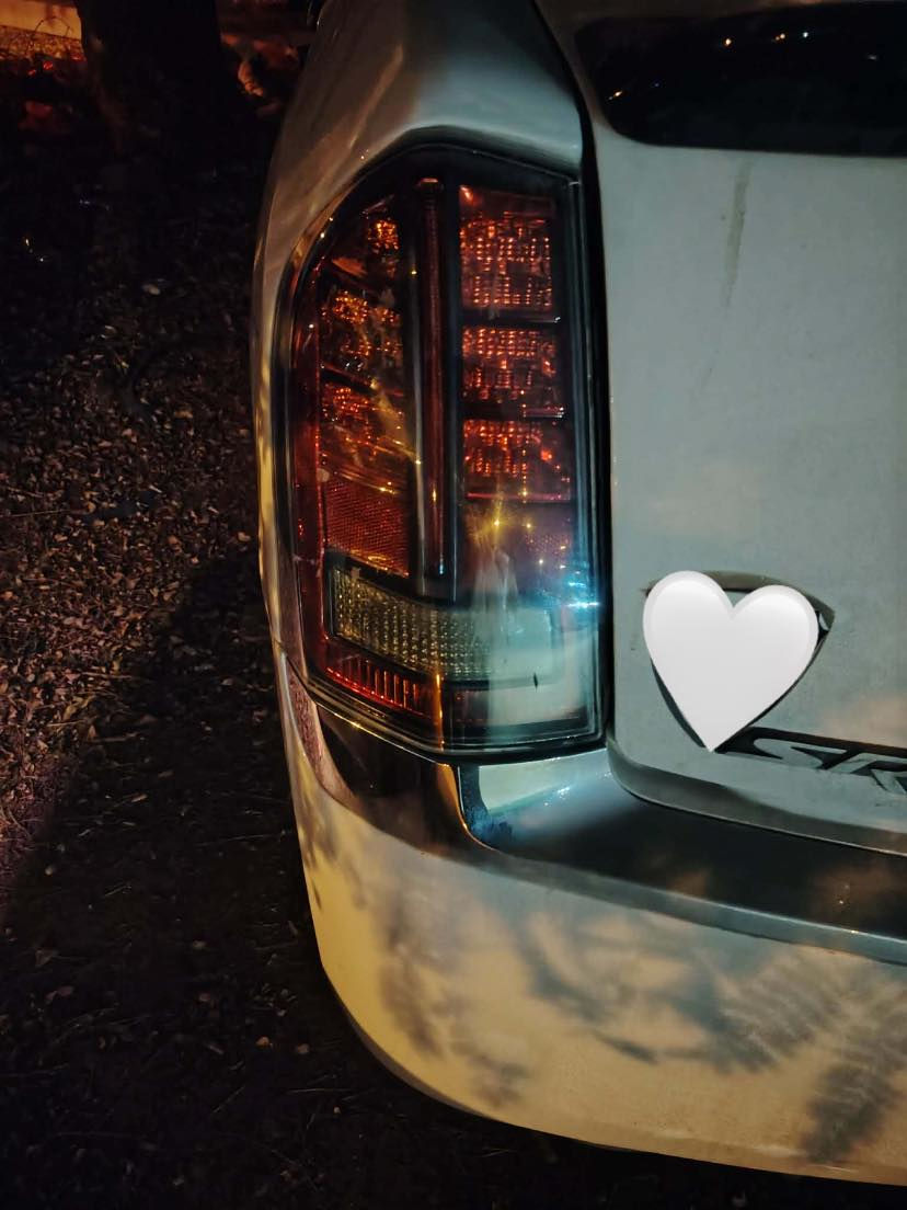 عندي زوج بلادي مالS من 2011 الى14 اريد مراوس بهاذه الي بلصوره التواصل على الرقم ***********
