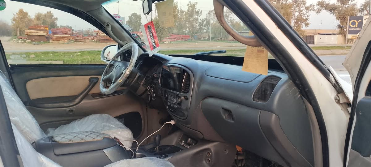 تويوتا سكواي 2002مصبوغ عام سيارا خير من الله 
كير محرك بي سؤت بكن شوي صدر امامي كاربايات كيجات فتحة كولة خير من الله رقم اربيل تحويل وكالة ضاني يؤم سيارا 7راكب لايد زينون شاشة ايبات فول فول فول فورويل كامل مكمل سيارا مال جناي 
مكاني اربيل بيع او مراوس حسب قناعة 
***********
*********** أربيل, العراق
