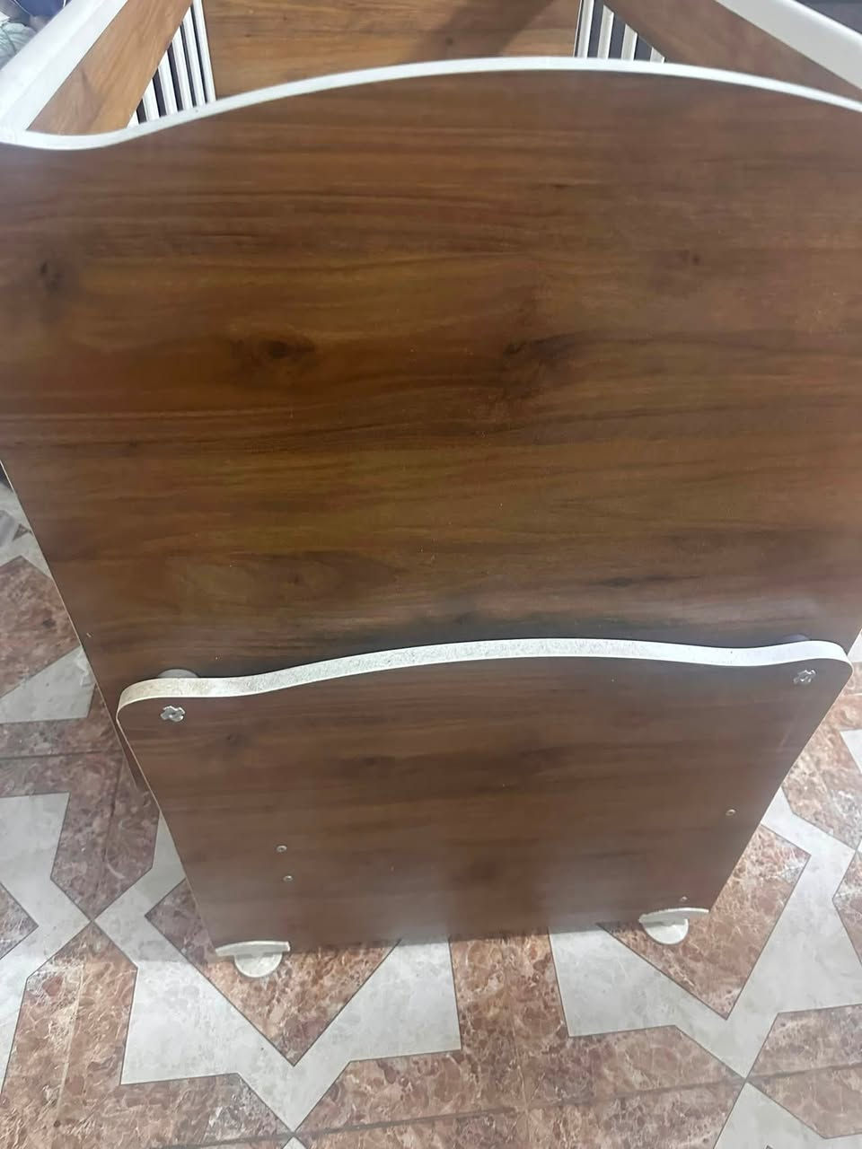 سرير طفل جديد سعره ٢٠٠ الف اريده ب١٠٠ جديد غير مستعمل يكفي من عمر يوم لل٣ سنوات وبي مجرات كبار ٢ وسبب البيع جبير مرهم بالغرفه


**إذا كنت صاحب هذا الإعلان وتريد حذفه لأي سبب، رجاءا أرسل رسالة إلى الدعم الفني**