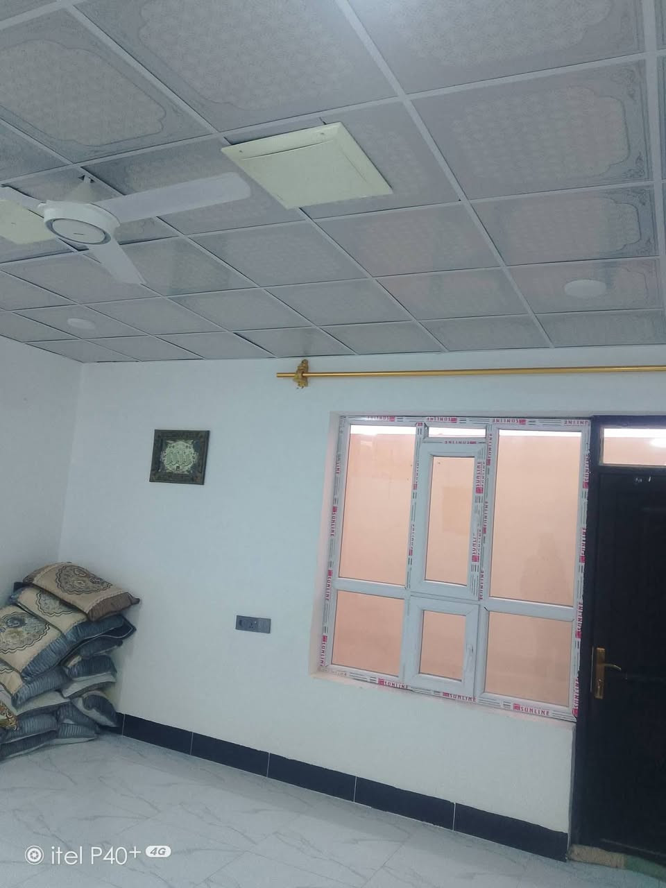 بيت للبيع طابوزراعي الحويجة 
250 متر قاطين 
ربعه وهول ومطبخ وغرفتين نوم وصحيات
والقاط الثاني غرفة وبيتونه 
البيت ركن على شارعين الحي العسكري ورا مول الرمضان 50متر وره البزل
البيت نظام دكتات تبريد مركزي  حديث فول سيراميك 
بس تكعد بناء جديد 
السعر 70 مليون وبيه مجال قليل للأستفسار اتصل ***********
