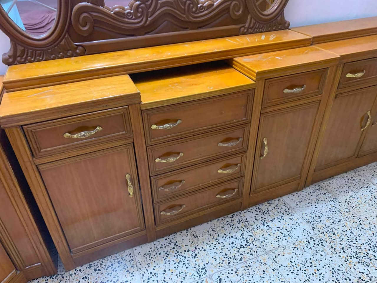 للبيع 
غرفة نوم حطاطه سعر مليون وربع وبيها مجال 
الشراي يتفضل خاص 

فلوجه حي العسكري


**إذا كنت صاحب هذا الإعلان وتريد حذفه لأي سبب، رجاءا أرسل رسالة إلى الدعم الفني**