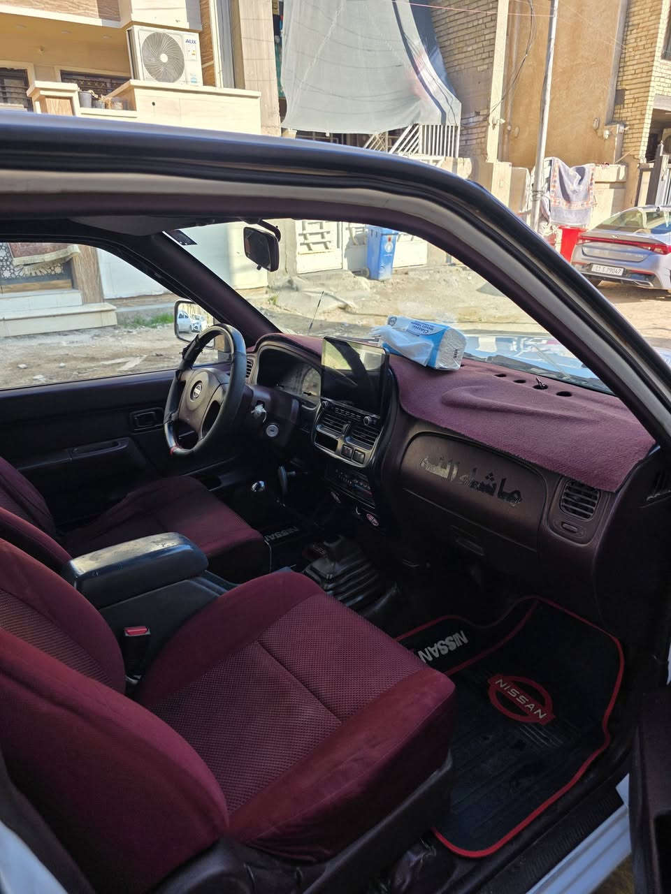 السلام عليكم سيارة نيسان شبوط 2008 للبيع
سياره نضيفه. محرك 2400 جديد 
صدر جديد
دبلات جديده
تايرات جديده
منظومه غاز شغاله
رقم انكليزي بغداد
شاشه 
كامره خلفيه 
سنويه بأسمي تحويل شوكت متريد
 
السعر 110. 
الاتصال. ***********
