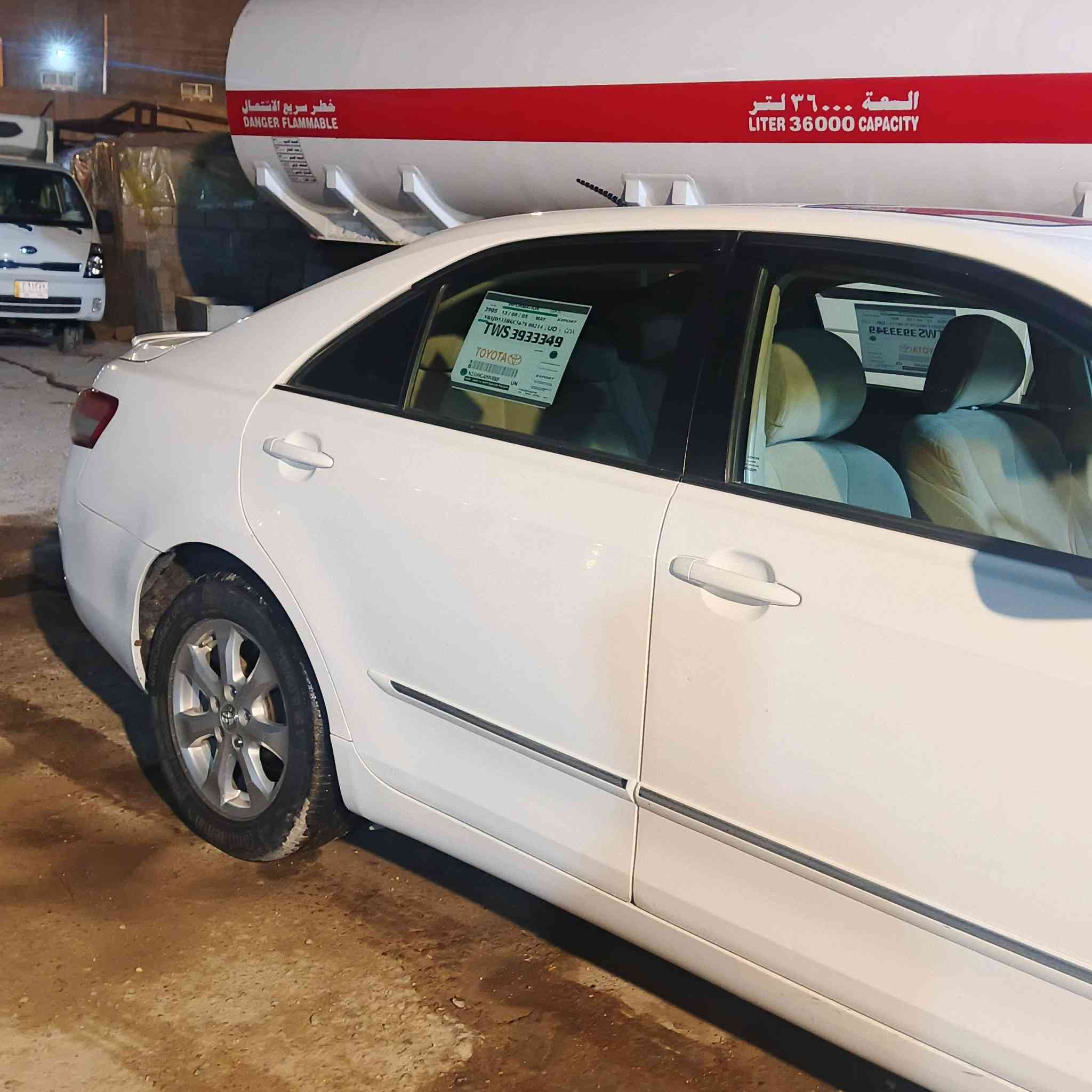 كامري موديل 2009
وارد خليجي 
مكفوله من ضربة و صبغ 
رقم بغداد بأسمي تحويل مباشر 
كشن كهربائي 
فتحه سقف 
السياره احلى من الصوره 
مكاني الرمادي  . السعر 125$ وبيها مجال للشراي 

‏‪***********‬‏ اتصل وتدلل
