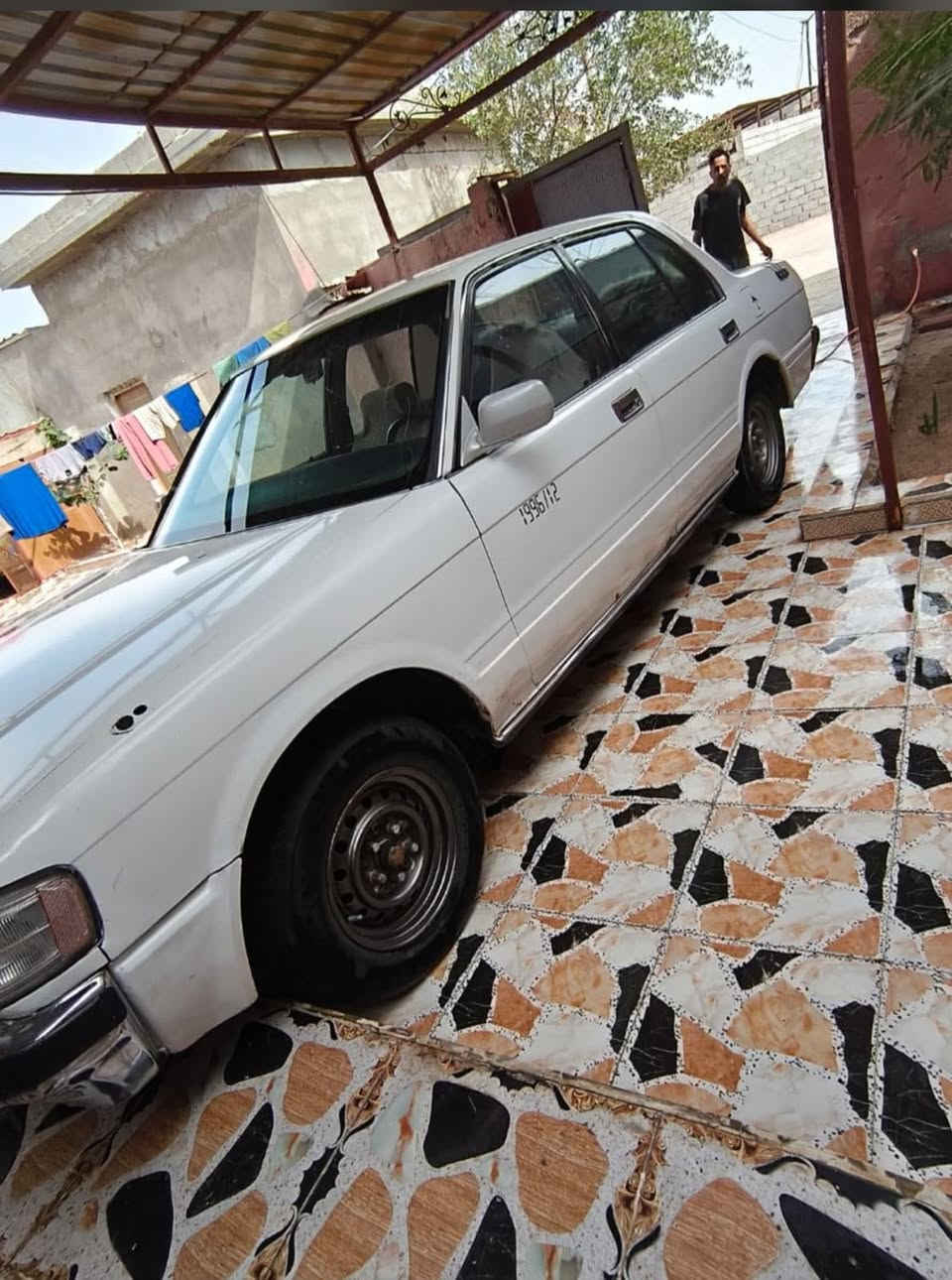 السلام وعليكم ارنب كراون موديل 96 رقم نجف راعيها يمي مكينه فيفيتي كفاله عامه كص ونقل وضربه حداده كامله تخم تاير العنوان الزبير دواجن مكلف بنشر ***********
