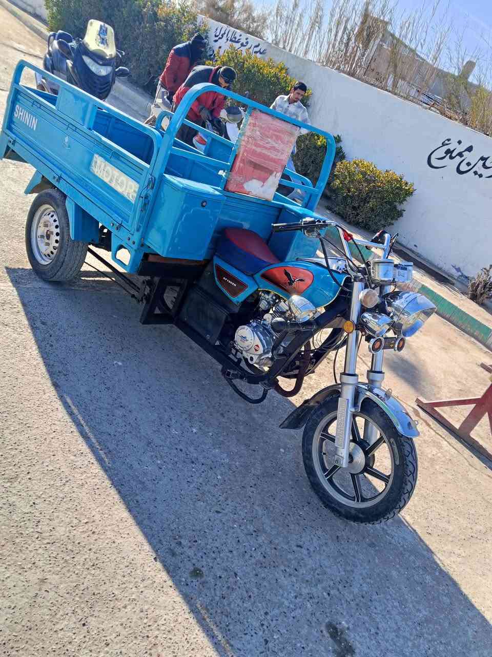 سلام عليكم ستوته للبيع 23 ومكينه 25حلوه ونضيفه مكانه بابل ***********
