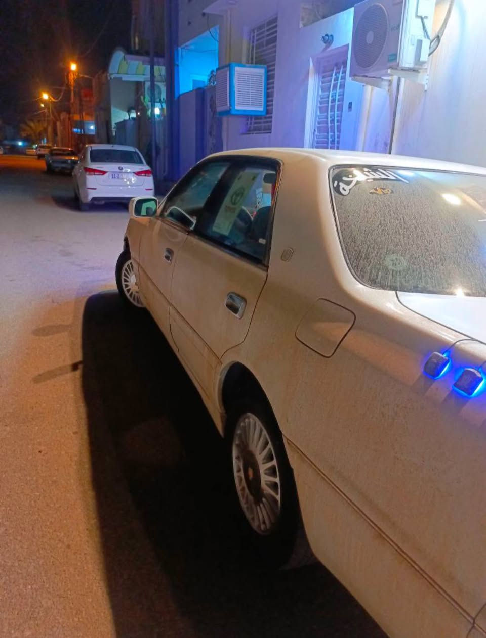 راس ثور موديل 1997 كصة عركجين فقط مكفوله من الكصه الثانيه السياره رقم انبار (باسمي اني راعيها مداور ثاني يوم) فول السياره كشنات كهربائية تبريد خلفي ستيرن كهربائي دمام خلفي سستم سماعات ملكه بيها:: كهربائيات كلها شغاله سياره ستوها معمره غرفة بالايلون بعدها جديده غرفة جنطه هم جديده سياره بيها ضربات ومعمره تجي وتشوف وتقتنع وتدلل حداديه 50% مكينه 3000 فيفيتي  جديده السعر77 وبيها مجال:: المكان كوفه حي ميسان ***********
