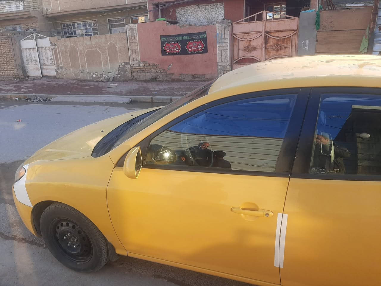 ألنترا موديل 2010 وارد أمريكي 
رقم بغداد، الحادث بنيد وجاملغ فقط
***********.
