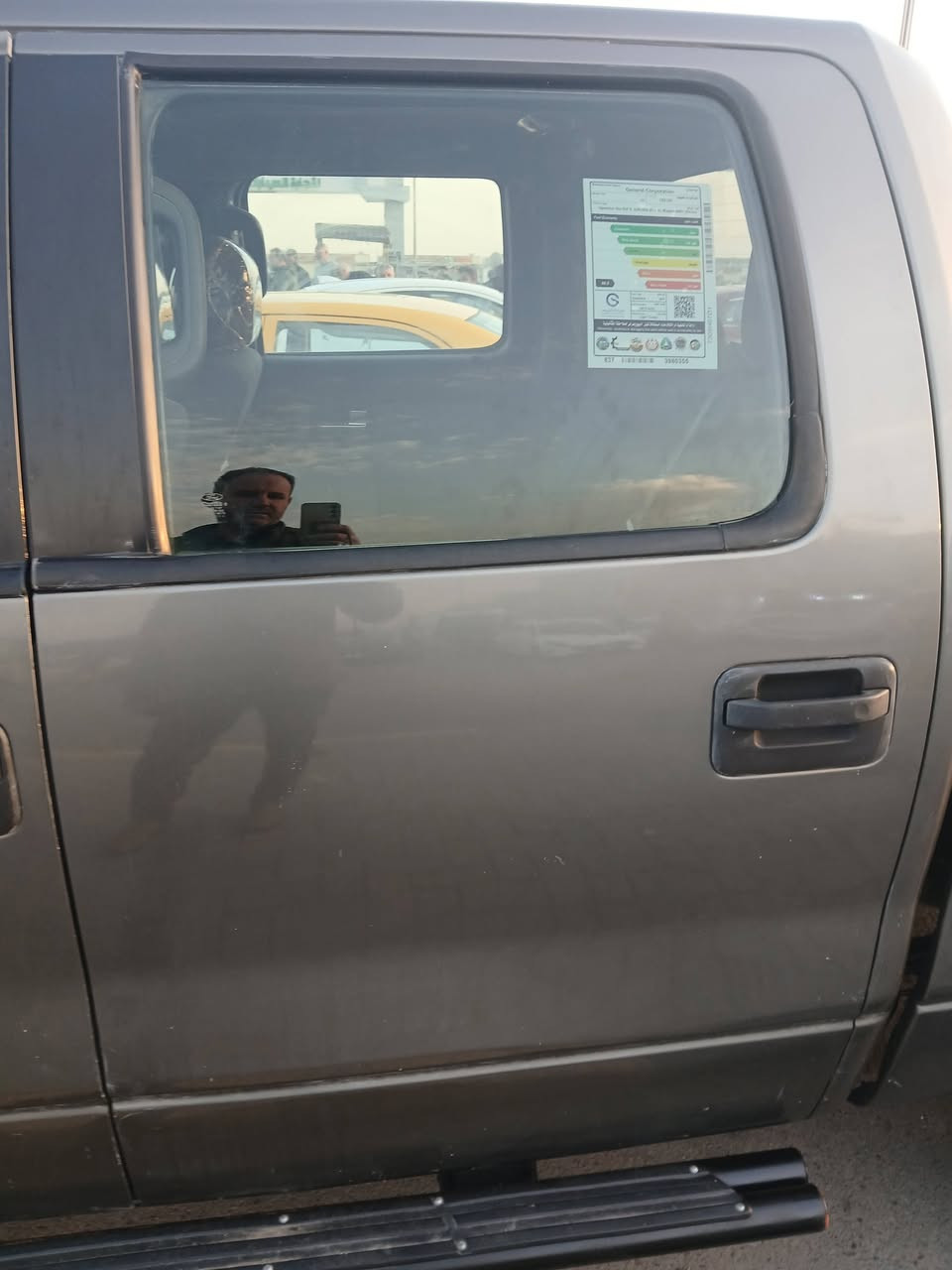 السعر 129
بيع او مراوس بأقل من سعرها محتاج فرق واتساب واتصال فقط اعتذر من الخاص 
***********
موديل 2014
رقم بغداد دولي هزه جديد
