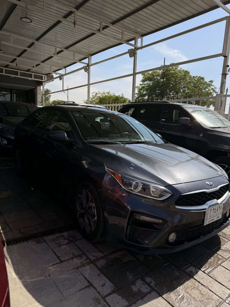 السلام وعليكم
للبيع كيا فورتي 2021 وارد امريكي
حادثها جاملغ خلفي وبابتين 
السياره جديده وحلوه
رادارات
حساسات
تحكمات ستيرن
توقف ذاتي
قياده ذاتية
ماشية 23 الف
مكينة كير حدادية كلها جاهزه السياره
العنوان المنصور دور السود 
السعر 122 ورقه وبيها مجال
الرقم:***********
