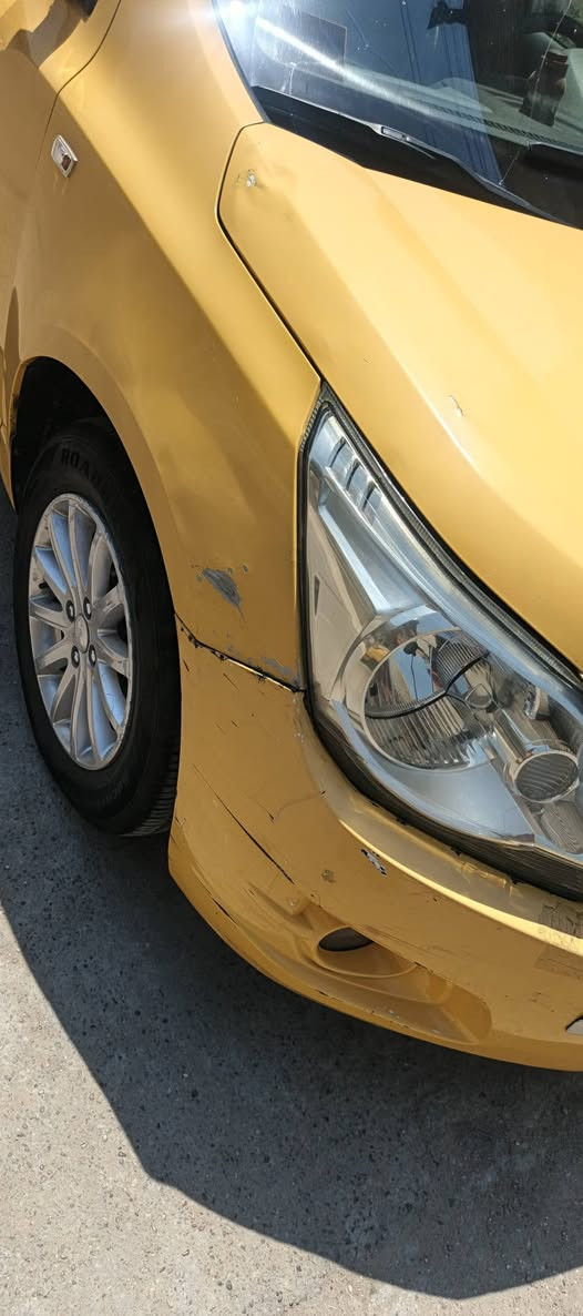 شوفر كوبلت مديل ١٦ نقصه بس فريز السياره مكان بغداد الكماليه السعر 68 
***********
