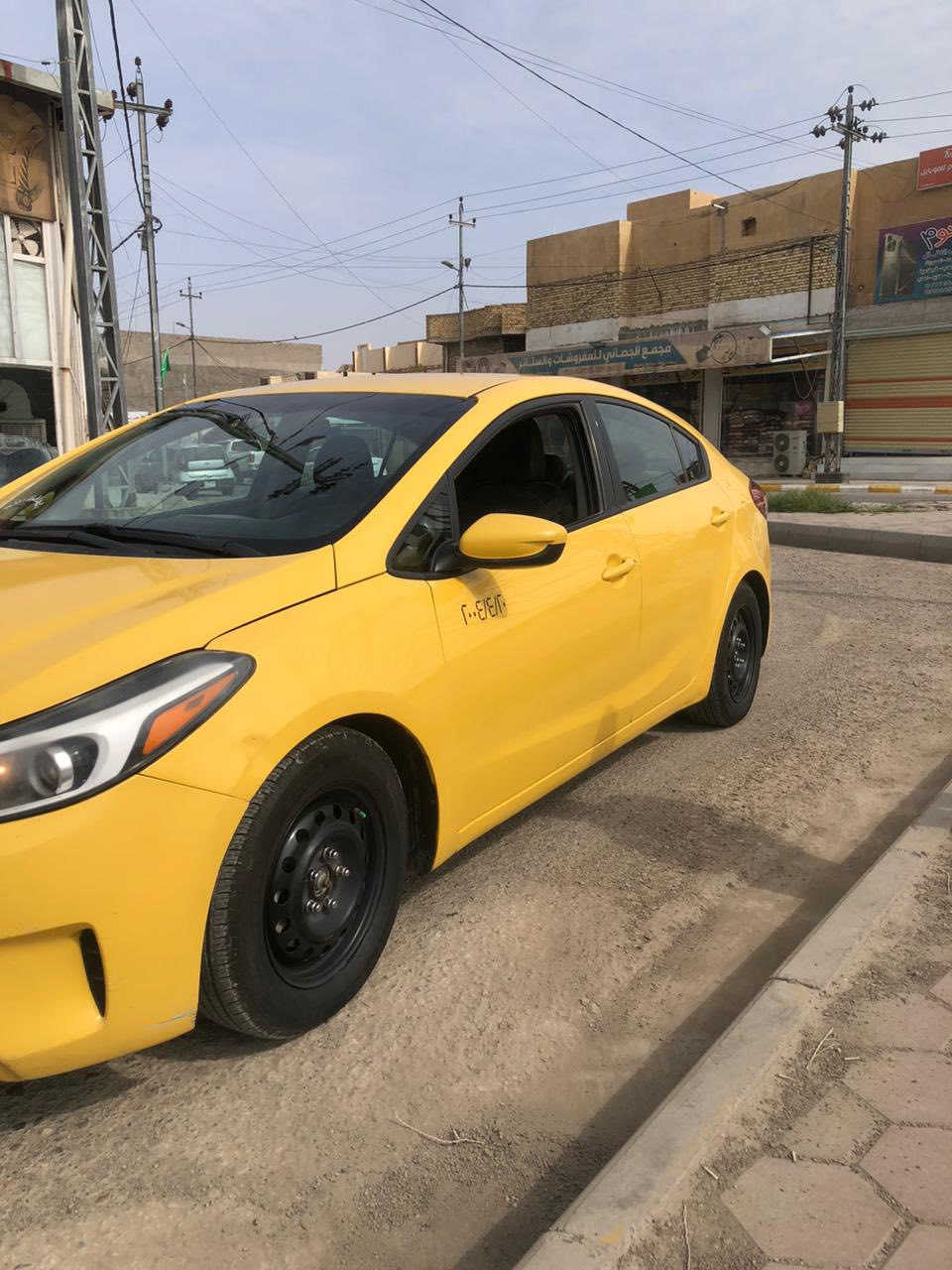 كيا فورتي 2017
كيا فورتي 2017 وارد ليبل واحد صور الحادث بالمنشور ايرباكات سليمه السياره جاهزه برغي ما ناقصهه تحكم اربع جهات حساسات خلفيه ٣ وضعيات قياده تدفئه بالكشنات شاشه بلاديه كامره تخم تاير صدر جديد رقم بغداد  السعر 105  للتصال *********** و***********
