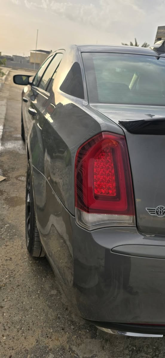 اوباما ٢٠١٨ وارد امريكي قطعتين بدون دواخل لغد وشاصي مكفول بنيد وجاملغ فقط بأسمي سنوية جديدة مكينة كير اكسل حدادية كله مكفول سعرها ٢١٠ ***********
