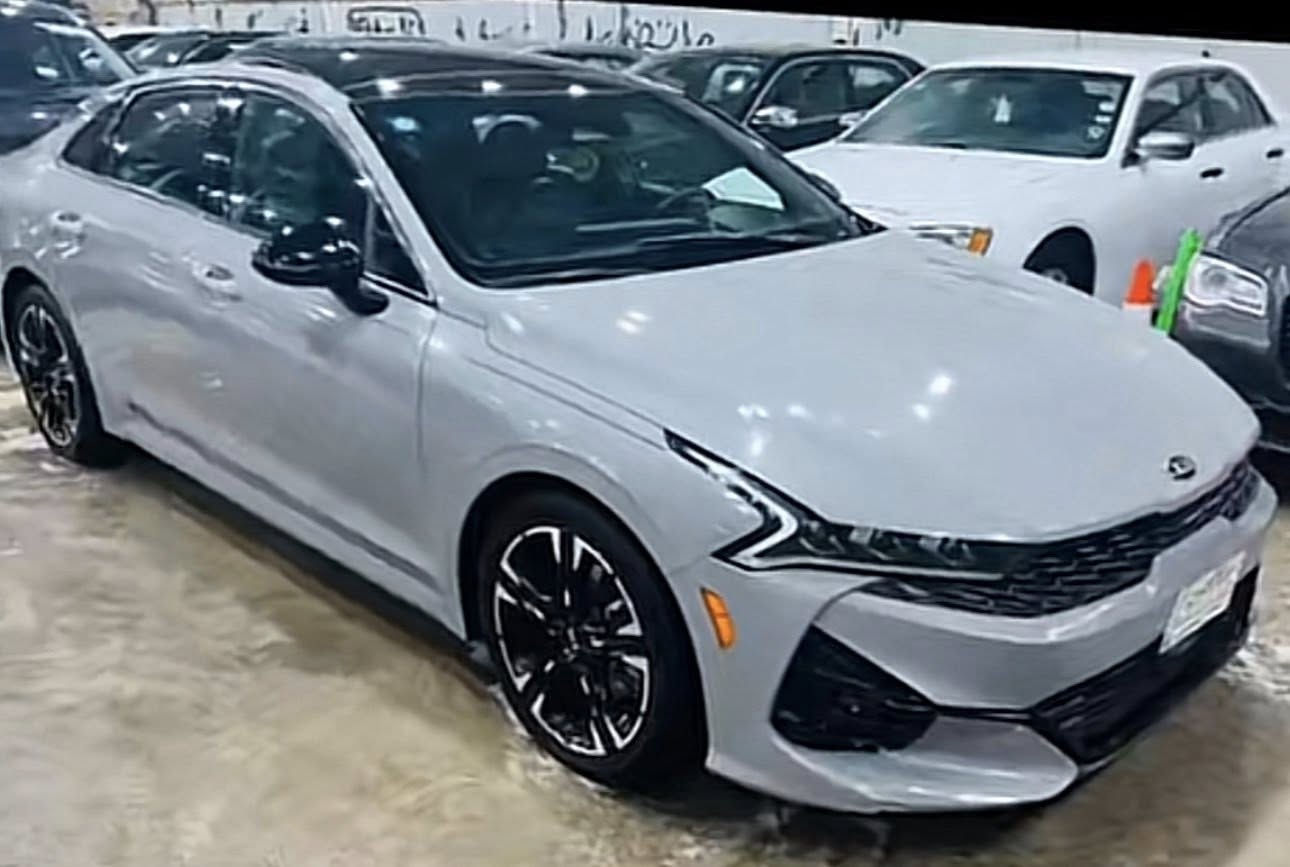 سلام عليكم البيع  كي فايف 2021بغداد معوقين
ضرر كلير صفحه من امريكا
فول مواصفات GT الاين 
بني رامه فتحتين / بصمه تشغيل 
بصمه أبواب / كشنات جلد 
كشنات كرهبائيه / تدفئه ب كشنات 
سايد بريك بصمه
تبريد قطعتين / اشاير ب مري 
تحديد مسار /  شاشه 
كأمره دواره / تحكم إستران 
سياره فول مواصفات الأخير المواصفات الي بالك 
سياره جاهزه
المكان الناصريه 
السعر 148 
***********
