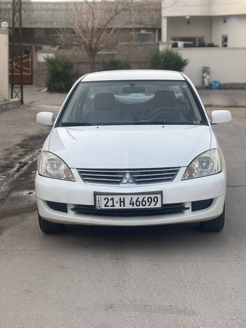 سلاو  ئه م مستربوشيه بوفروشتن موديل2011مه كينه گه وره يه گئرومه كينه به شه رت پيتاقه ى بانزينى هه يه سه نه وى تازه زه يه تا به ناوخومه سعرى 96 مه جالى تيايه ره قم ته له فون *********** كركوك
