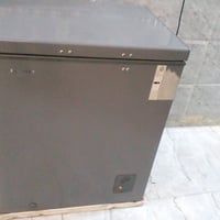مجمده للبيع عرضها ٢٧ انش نظيفه ما بدل بيها اي قطعه و استخدامها قليل اخ...