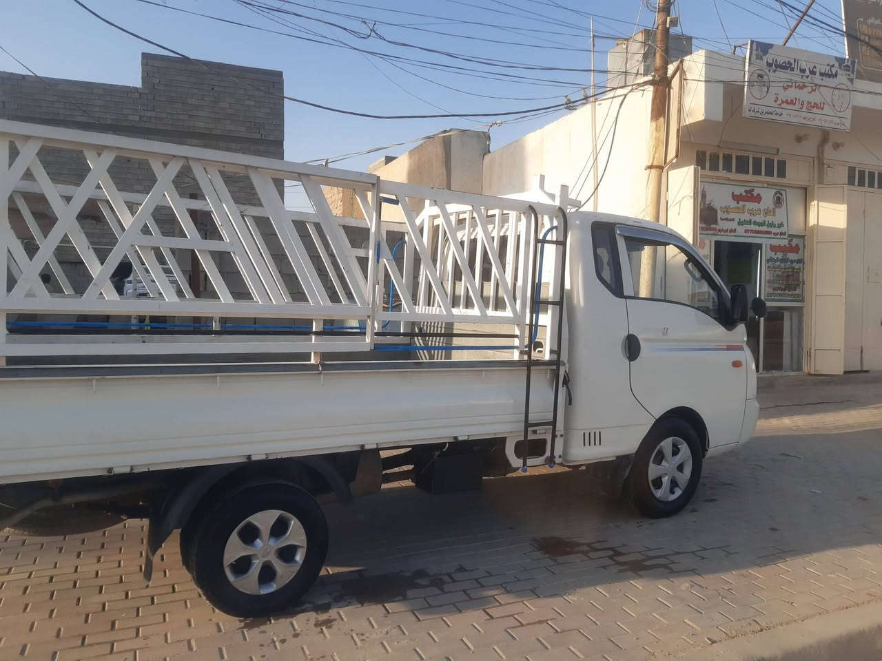 هونداي بورتر للبيع موديل ٢٠٠٧ جاهزه  محرك كير اكسل شاصي صدر تايرات كهربائيات كلها جاهزه رقم ديالى انكليزي بسمي هزه جديده سنويه ٢٩ مصفره غرامات 
مكان تلسياره سامراء للاستفسار 
الاتصال اوخاص  *********** ملاحظه المحجر مو ويه السياره
