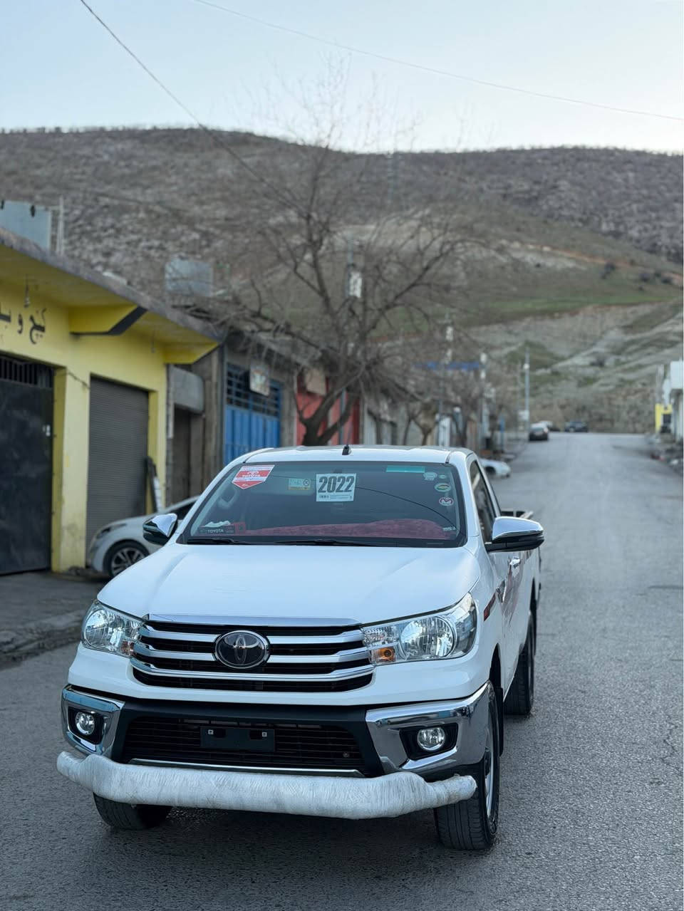 تويوتا هايلوكس تاك 2022  شريكه جيهان قوفل اكسل فول مواسفات سياره كه نمونه يه له جواني ٣ جيگا ساردي هه يه پيش و پشت كه پسه 100  رويشتووه ده عامي بو ده عامي ته قه ي تئدانيه هه موي به شه رت ره قه م و سنه وي نويه 
***********
*********** أربيل, العراق
