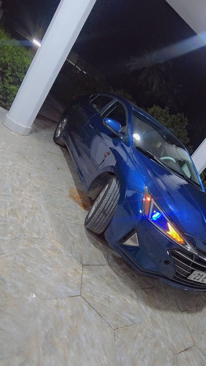 🚗 للبيع
هونداي النترا 2020 وارد امريكي ✅ السيارة باسمي  بدون صبغ فقط باب مبدل و بيه بارد 💰 السعر: 130 وبيه مجال حك للجية 📞 للاستفسار والاتصال: 
***********
