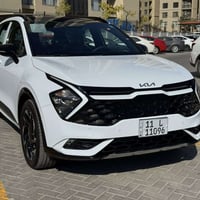 كيا سبورتج جي تي لاين  ضمان الدوليه  ماشيه 300 كيلو يعني زيرووو مكفوله...