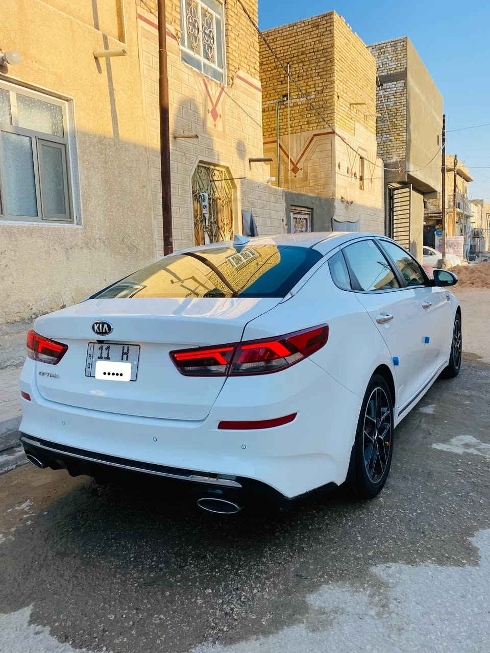 سلام عليكم
اوبتيما موديل2020
خليجي 
كفاله عامه من كلشي حتئ الدعاميات 
 محرك 2400 دوش 
ماشيه 55 الف حقيقي 
فول موصفات 
بصمه تشغيل 
بصمه أبواب 
رقم بغداد الجديد بسمي سنويه لل2031 
يدات أبواب نيكل 
لايت دوار 
شفتات ستيرن 
تحكمات ستيرن 
شاشه 
مري شفط 
مثبت سرعه 
لد امامي 
لد خلفي
تبريد قطعتين 
كشنات جلد 
السياره جديده كلش 
مكان السياره سماوه 
237 وبيه مجال 
***********
