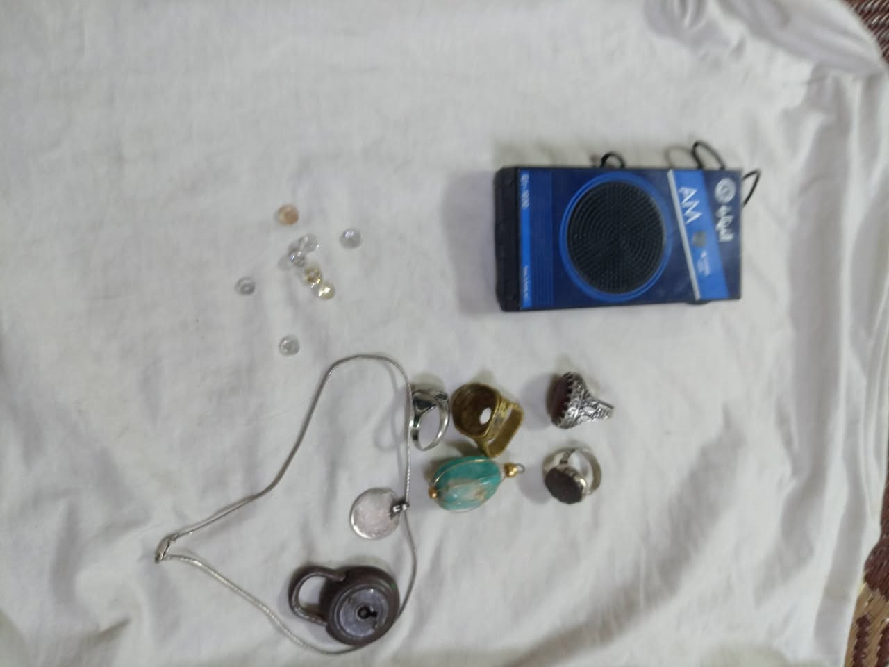 للبيع مكاني الموصل ماعندي توصيل ابيع أعلى سعر غراض قديمة متروكه ما ابيع مجموعة مجموعة ابيع الكل اكو فديو توضيحي للكل


**إذا كنت صاحب هذا الإعلان وتريد حذفه لأي سبب، رجاءا أرسل رسالة إلى الدعم الفني**