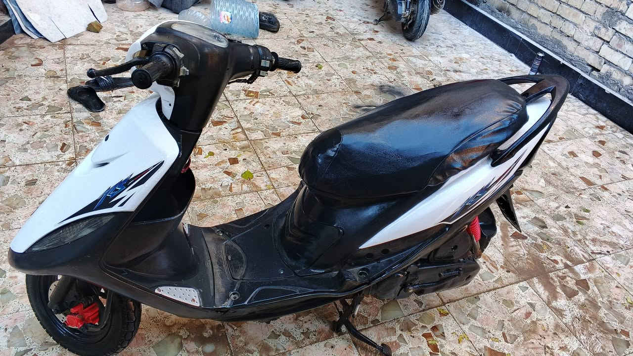 سلام عليكم شباب دراجه ماكس عدله للبيع شغاله سلف هندر شلعه ومعدل ونعومه كله شغاله دراجه مفتوحه بس ولفات فقط ولباقي كله شغال مكاني كربلاء كنطره السلام سعر 600 وبيه مجال رقم ***********
