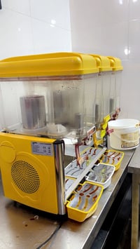 للبيع متواجد على الفيس ٠٧٧٤٨٠٧٤٠٥٩