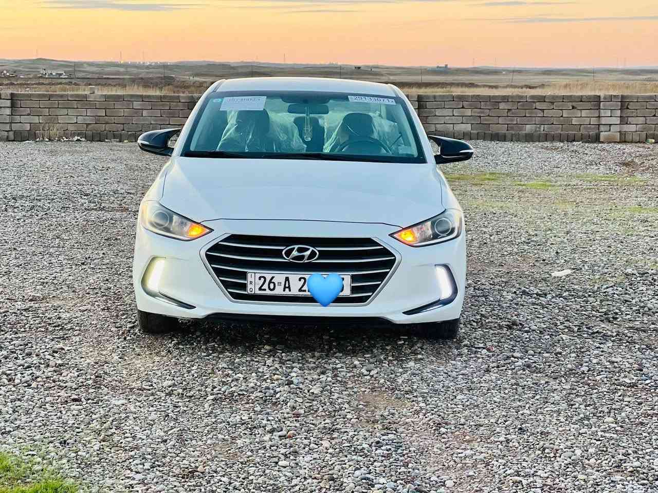 السلام عليكم
لنترا  موديل ٢٠١٨
 شرط التحويل سنوية ورقم جديد 
محرك مامفتوح الضرر قطعتين تبديل اصلي 
وقطعتين صبغ  بدون دواخل بجم كبس
رقم الهاتف  ***********
