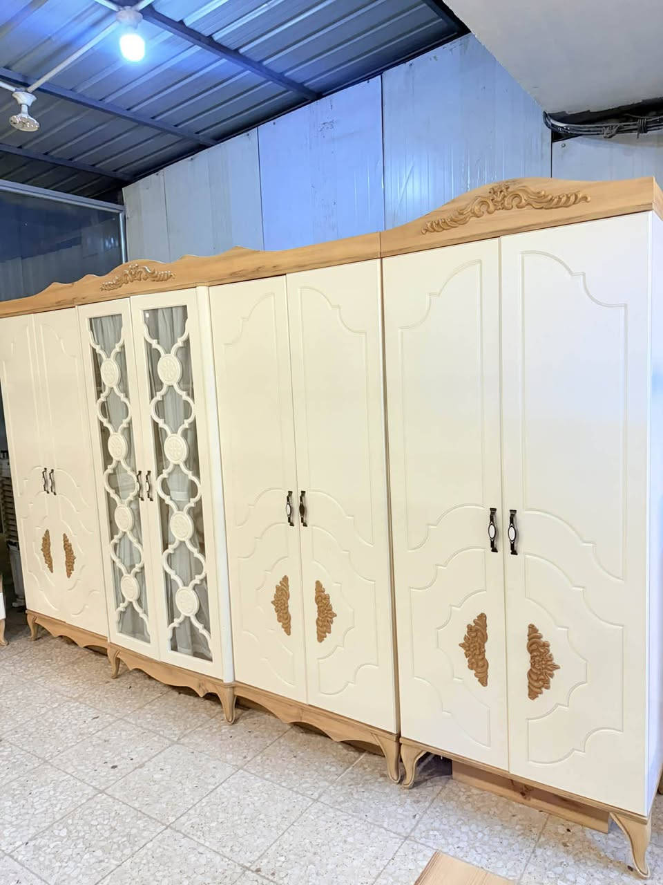 ✨ غرفة تركي 🇹🇷 تركي اصلي 9قطع
نظام ابواب 
سرير مخزن عملي 
 قماش وتر بروف أصلي
✨ نظافة 90/💯
السعر  / مليون و٣٠٠
 شد ونقل مجاني داخل بغداد
توصيل للمحافظات بأسعار رمزية


**إذا كنت صاحب هذا الإعلان وتريد حذفه لأي سبب، رجاءا أرسل رسالة إلى الدعم الفني**