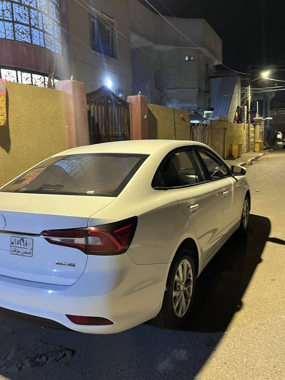 🔻سيارة mg5
🔻موديل2025
🔻السيارة ماشية
🔻رقم حره منفيس
🔻مواصفات كومفورت 
🔻داخل بيجي 
🔻بصمه
🔻لايت امامي LEDنهاري 
🔻لايتات زينون 
🔻بلاجكتر
🔻شاشة و كامرة 
🔻تبريد لمس 
🔻حساسات خلفي 
🔻حساسات اطار 
🔻مانع انزلاق 
🔻شاشة الكتروني 
🔻ناقل حركة اوتوماتيك CVT
🔻اشارة باالمرى
🔻مثبت سرعة 
🔻السيارة على وضع الشركة 
بيع او مراوس

مكاني بصره 
‪772 678 1674‬
🔸ضمان شركة 6سنوات او 200,000km
