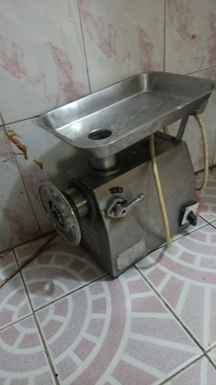 غراض مطعم للبيع الي يريد رقم صاحبهن يراسني خاص


**إذا كنت صاحب هذا الإعلان وتريد حذفه لأي سبب، رجاءا أرسل رسالة إلى الدعم الفني**