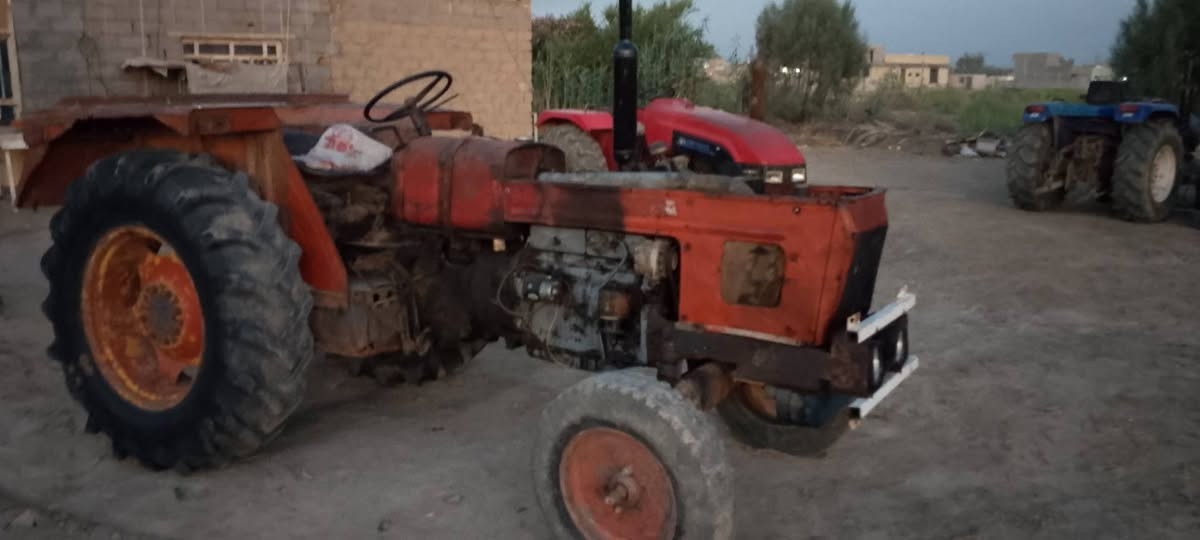 سلام عليكم عنتر للبيع موديل 87 سلف باور رقم ***********
