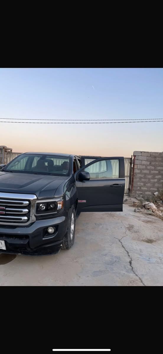 سيارة جي ام سي — كالورادوا
موديل ٢٠١٧ — بغداد 
حادثها ثلاث قطع / وبل عراق ٣ قطع كلير
السعر ١٣٥/ او مراوس حسب القناعه / رقمي ***********
المكان - بغداد
